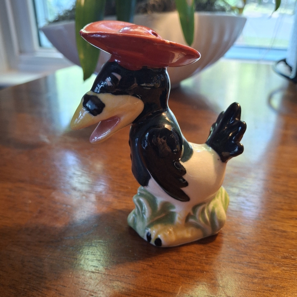 The Preacher & Dandy" Japanese Salt Or  Pepper Shaker 1940's Victoria Brand